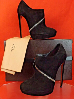 NIB ALAIA BLACK SUEDE SILVER ZIP PLATFORM HIGH HEEL SHORT ANKLE BOOTS 40 $2360